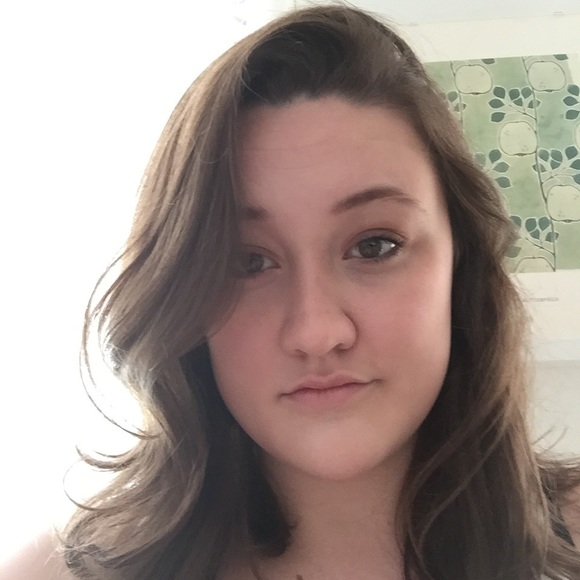 Meet your Posher, Jodee - Picture 1 of 1